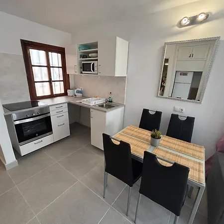 Wdb4 Windsor Danka Apartamento *