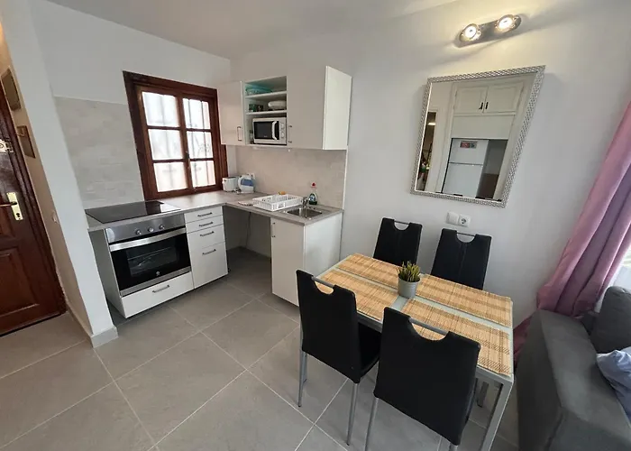 Wdb4 Windsor Danka Apartment *